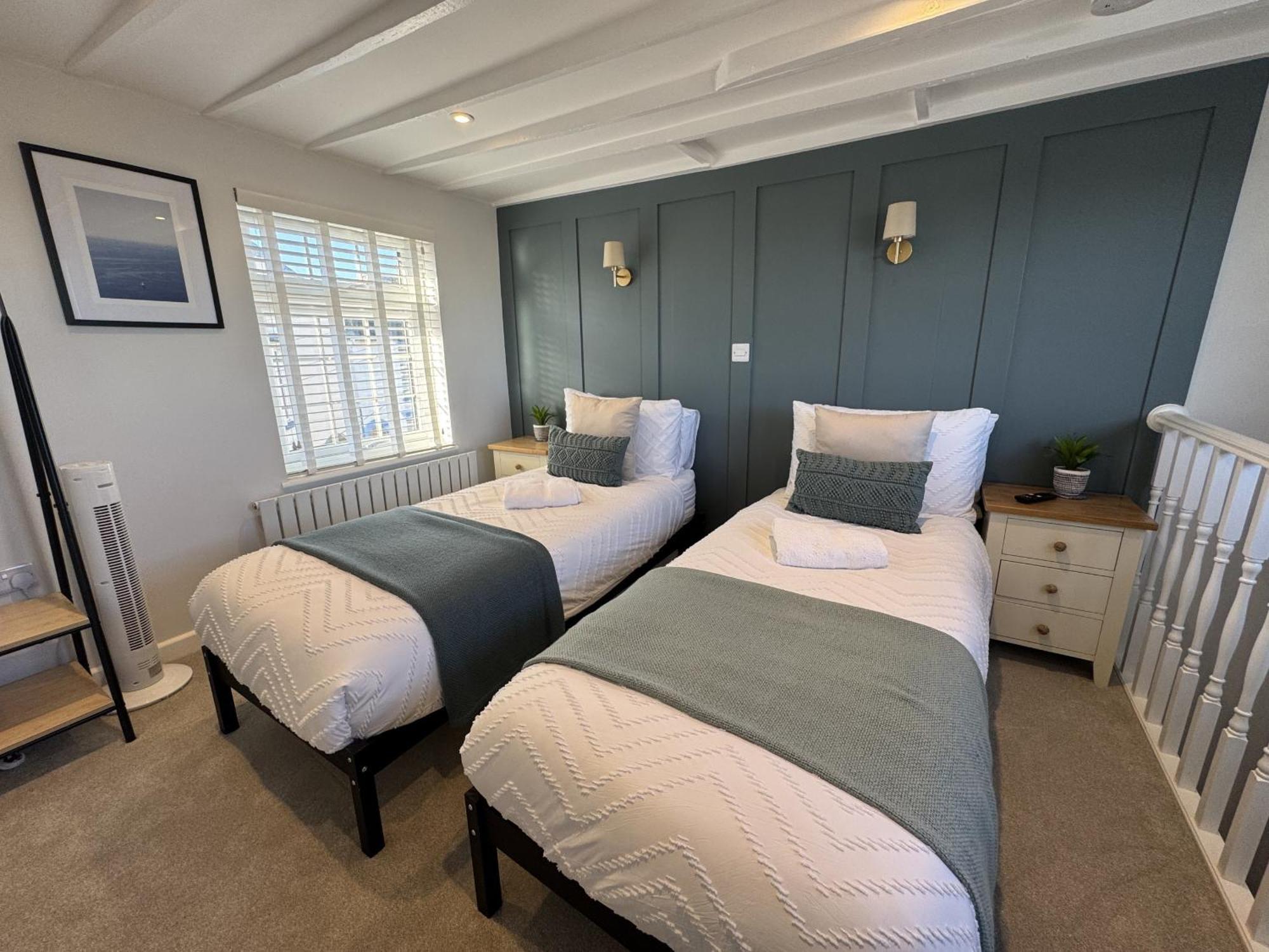 Villa Driftwood House - Luxury Dog-Friendly Townhouse In Cowes, Steps From Marina Cowes  Exterior foto