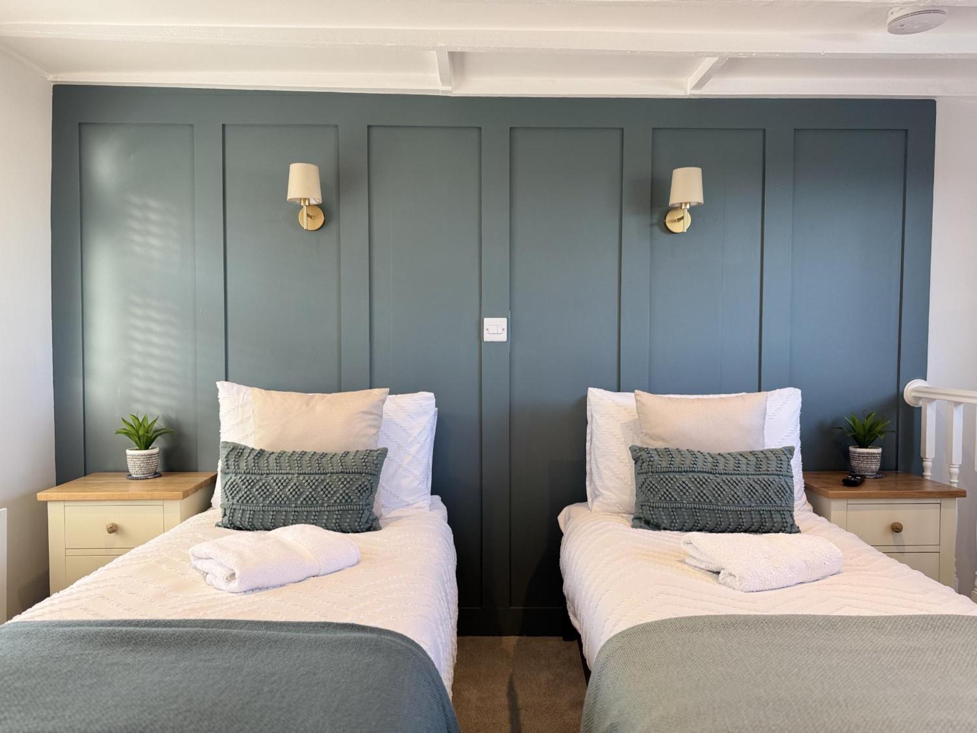 Villa Driftwood House - Luxury Dog-Friendly Townhouse In Cowes, Steps From Marina Cowes  Exterior foto