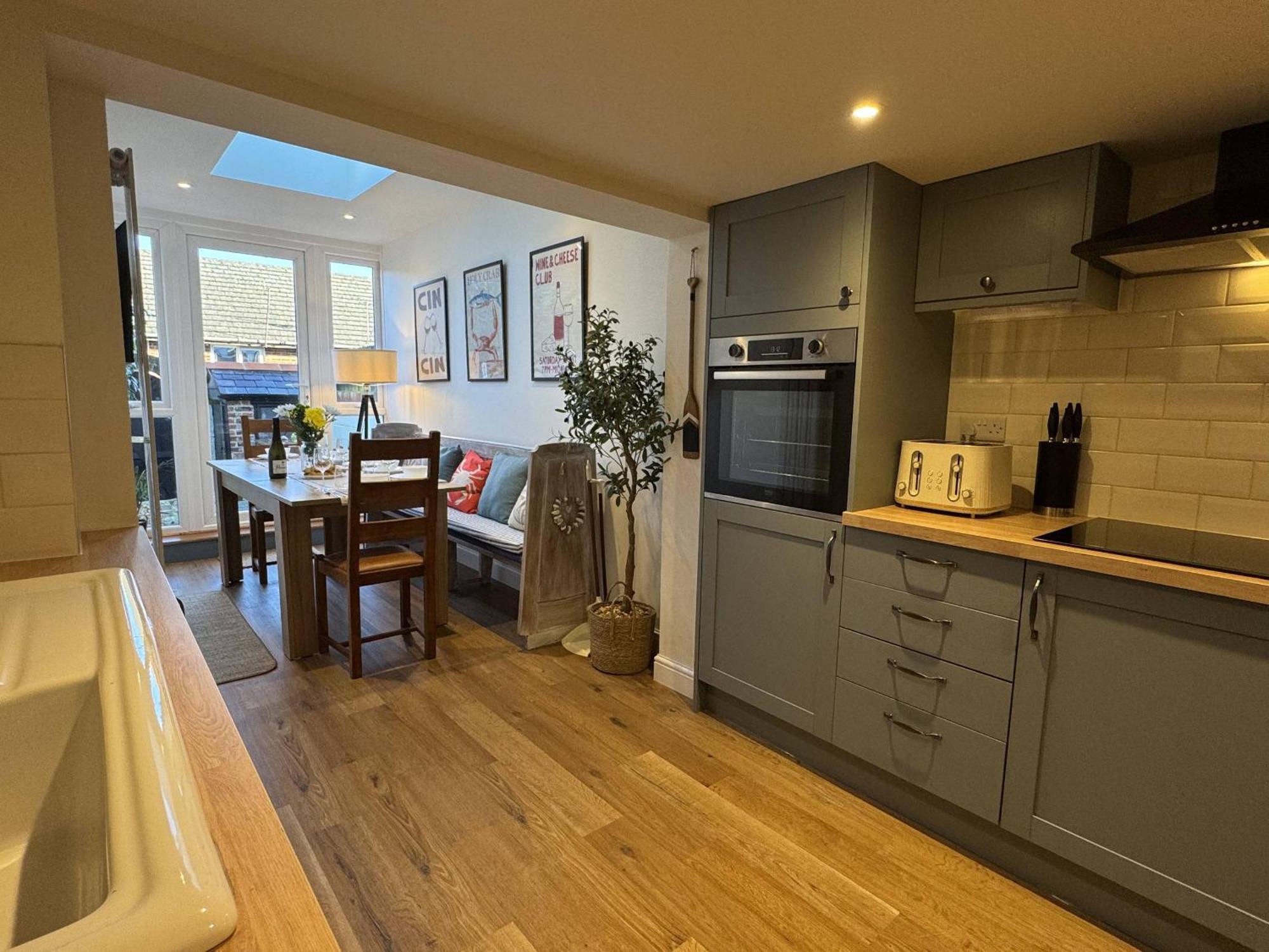 Villa Driftwood House - Luxury Dog-Friendly Townhouse In Cowes, Steps From Marina Cowes  Exterior foto